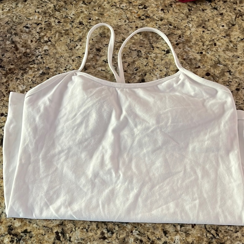 Lululemon white y tank top built in bra